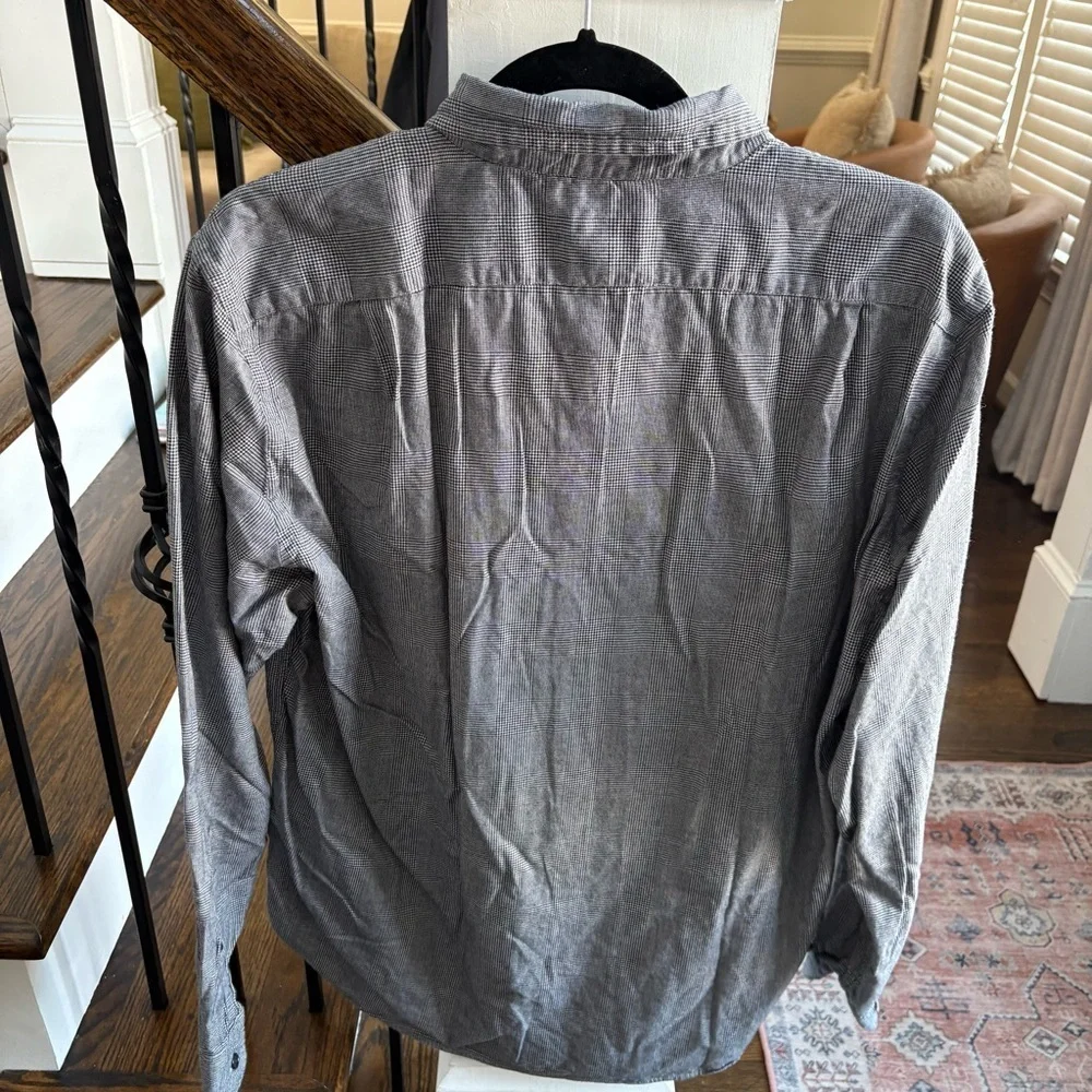 J Crew Gray Men's Button Down Slim Fit Shirt - Size Large